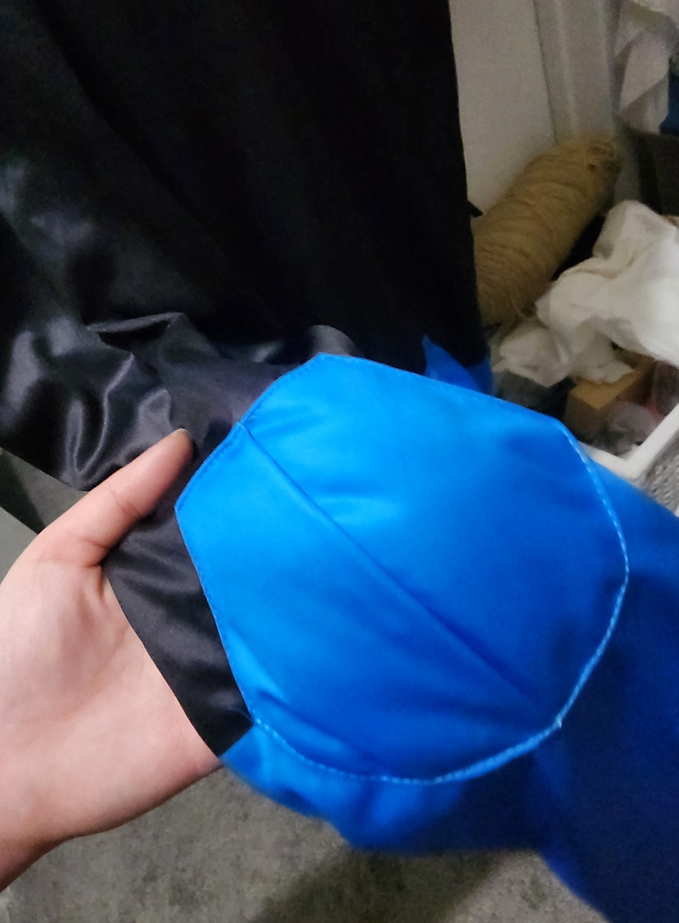 Invincible Cosplay - Picture 3 of 5